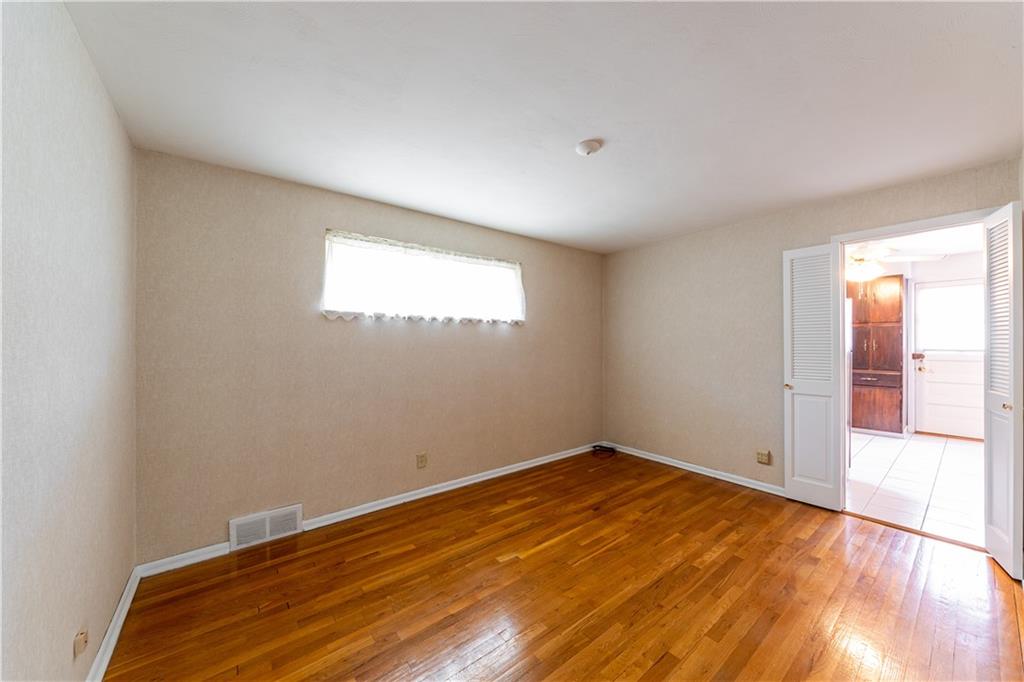 2401 Saunders Station Road Monroeville, PA 15146 - Photo 17 of 22 Gallery Image 17