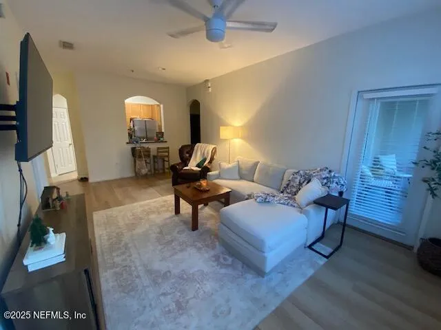 $1,495 | 10550 Baymeadows Road, Unit 327, Jacksonville, FL 32256