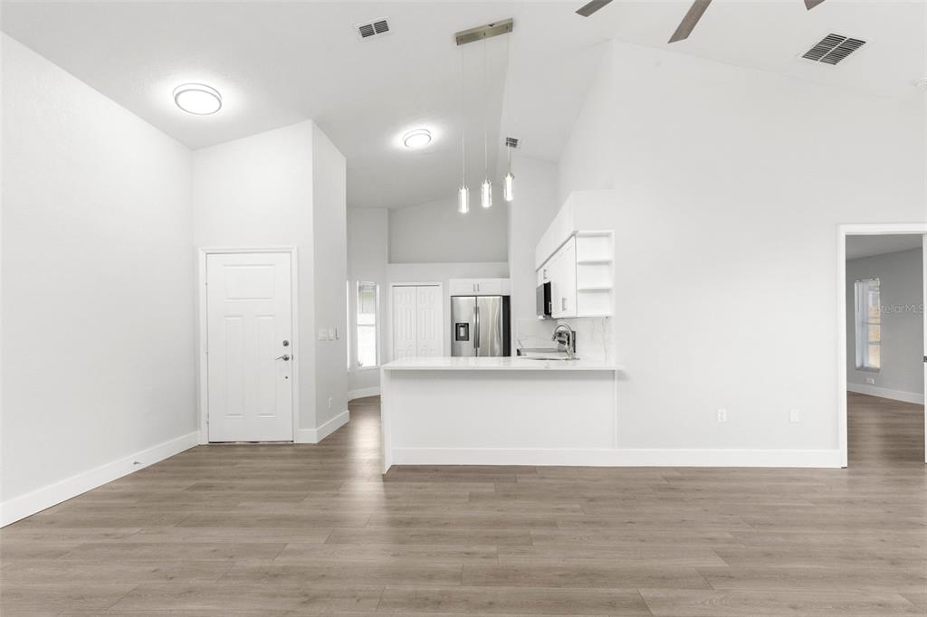 11651 Sunshine Pond Road Tampa, FL 33635 - Photo 8 of 50 Gallery Image 8
