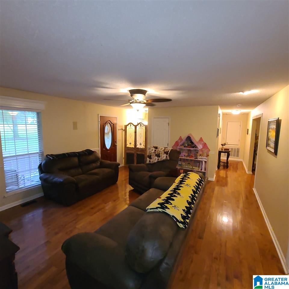 357 Howard Circle Lincoln, AL 35096 - Photo 3 of 19