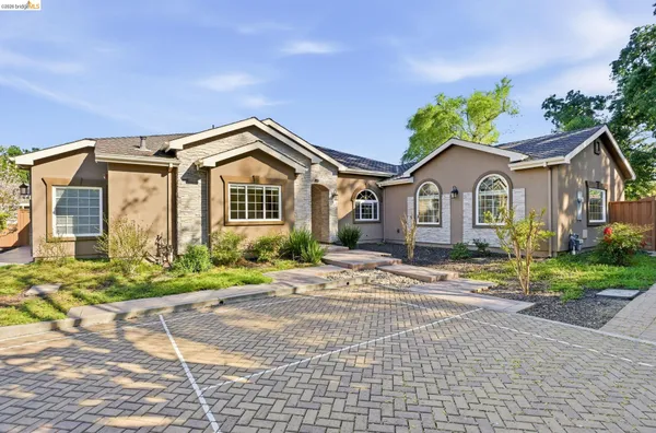 $1,948,000 | 1747 1st Avenue, Walnut Creek, CA 94597