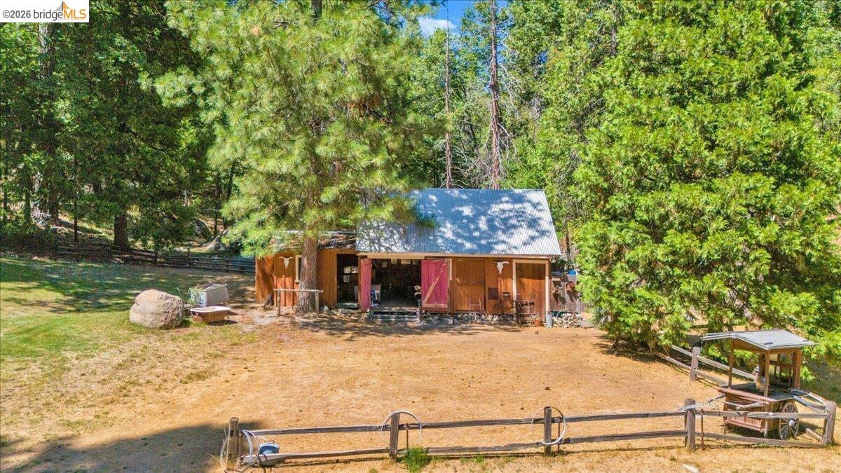 22732 Middle Camp Road Sonora, CA 95370 - Photo 41 of 56 Gallery Image 41