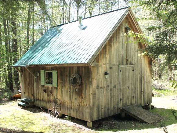382 Gilcrist Road Stowe, VT 05672 - Photo 25 of 31