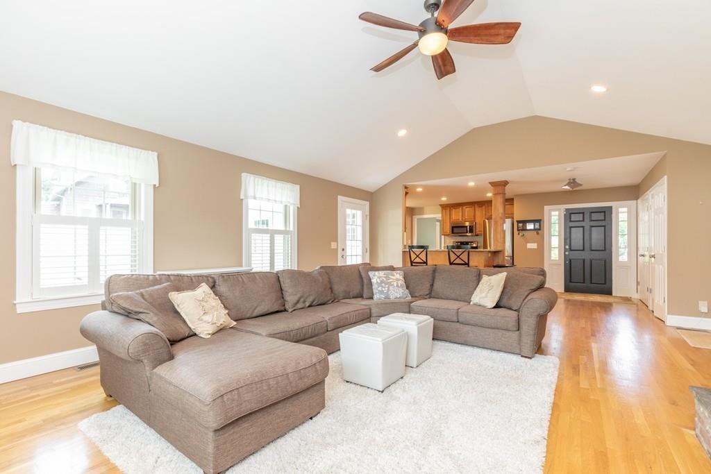 62 Metcalf Road North Attleboro, MA 02760 - Photo 2 of 35 Gallery Image 2