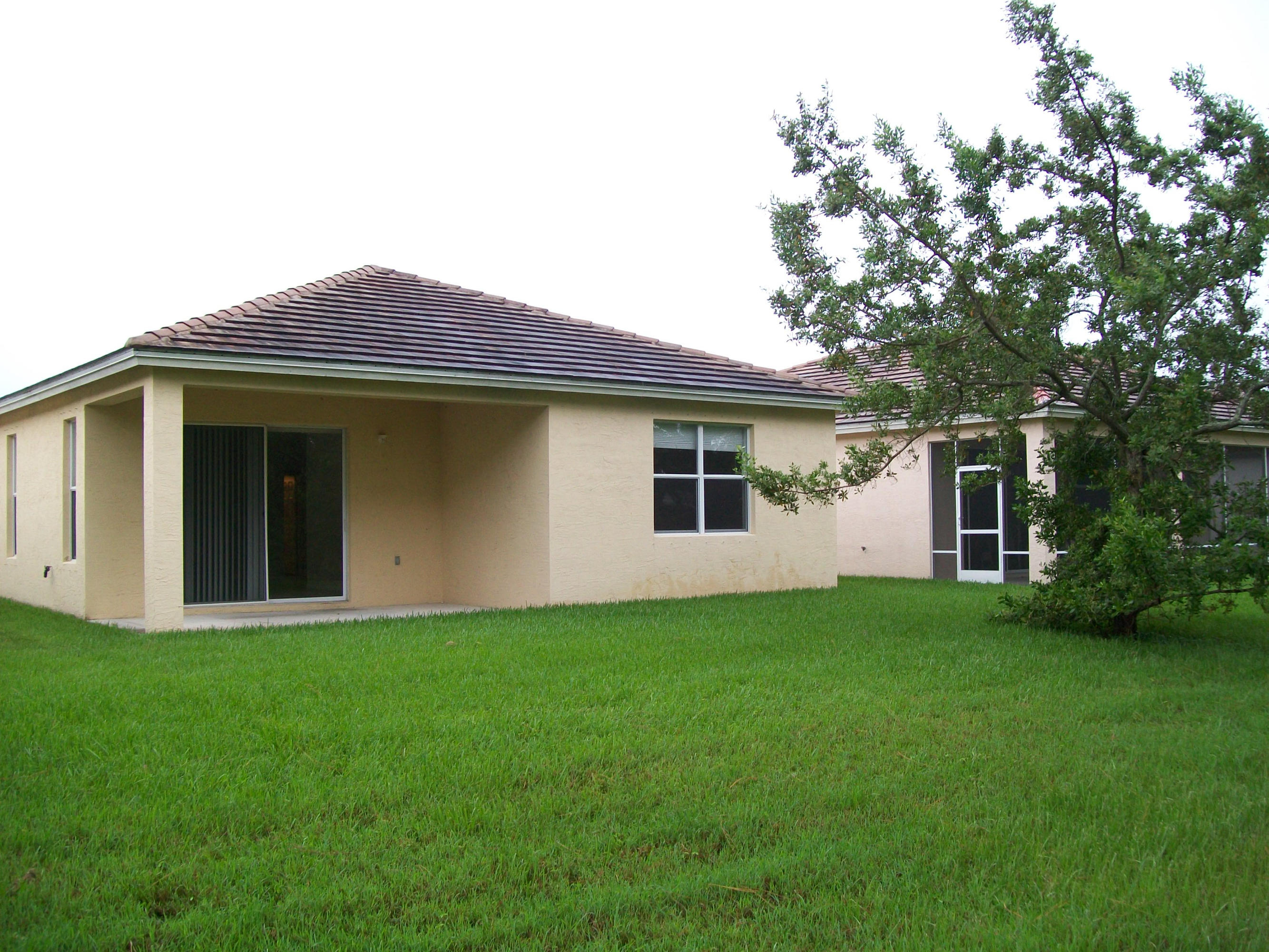 314 Southwest Maclay Way Port St. Lucie, FL 34986 - Photo 19 of 25 yard