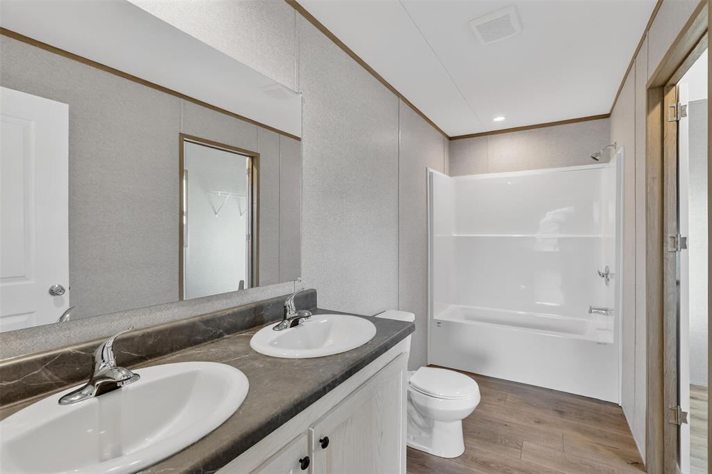 123 Kelly Court Azle, TX 76020 - Photo 15 of 22