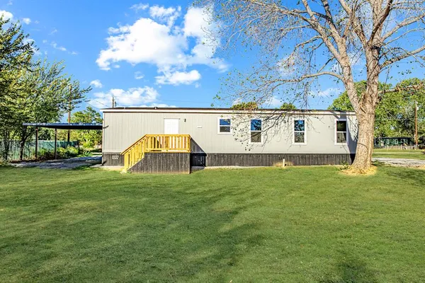 $254,990 | 123 Kelly Court, Azle, TX 76020