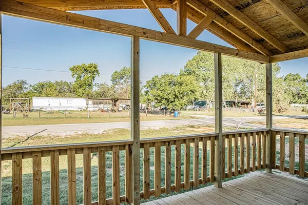 $254,990 | 123 Kelly Court, Azle, TX 76020