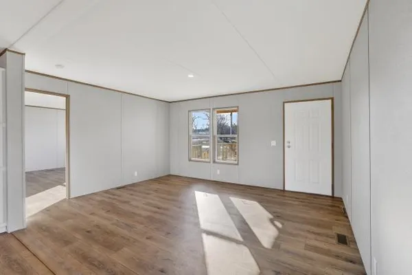 $254,990 | 123 Kelly Court, Azle, TX 76020