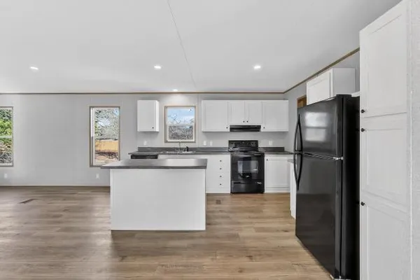 $254,990 | 123 Kelly Court, Azle, TX 76020