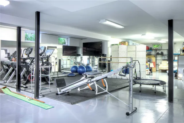 $5,495,000 | 178 Carnegie Harbor Drive, Portsmouth, RI 02871