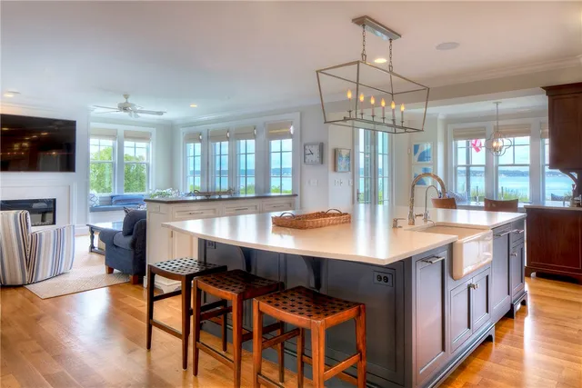 $5,495,000 | 178 Carnegie Harbor Drive, Portsmouth, RI 02871