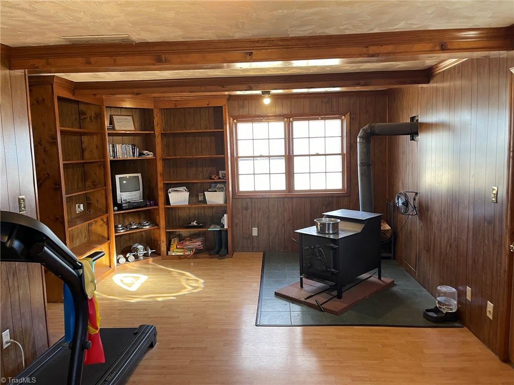 105 Dewsberry Road King, NC 27021 - Photo 13 of 19 Gallery Image 13