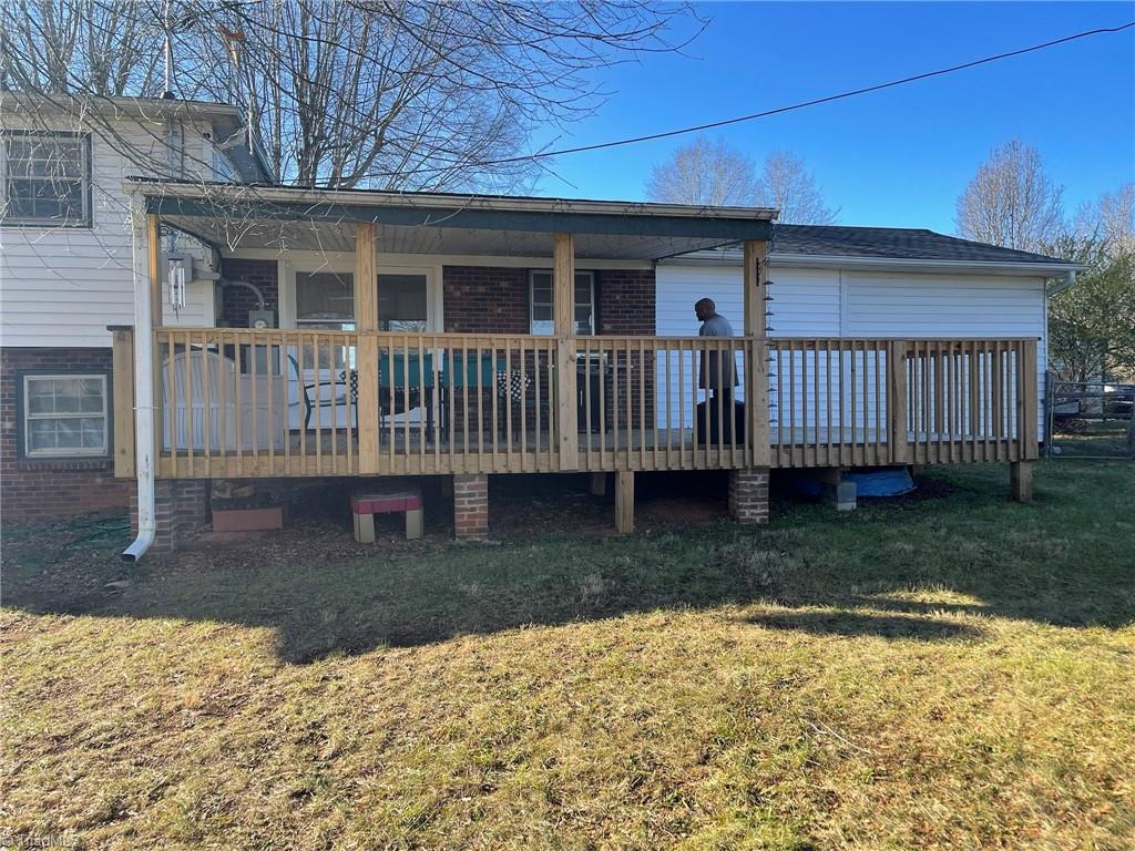 105 Dewsberry Road King, NC 27021 - Photo 14 of 19 Gallery Image 14
