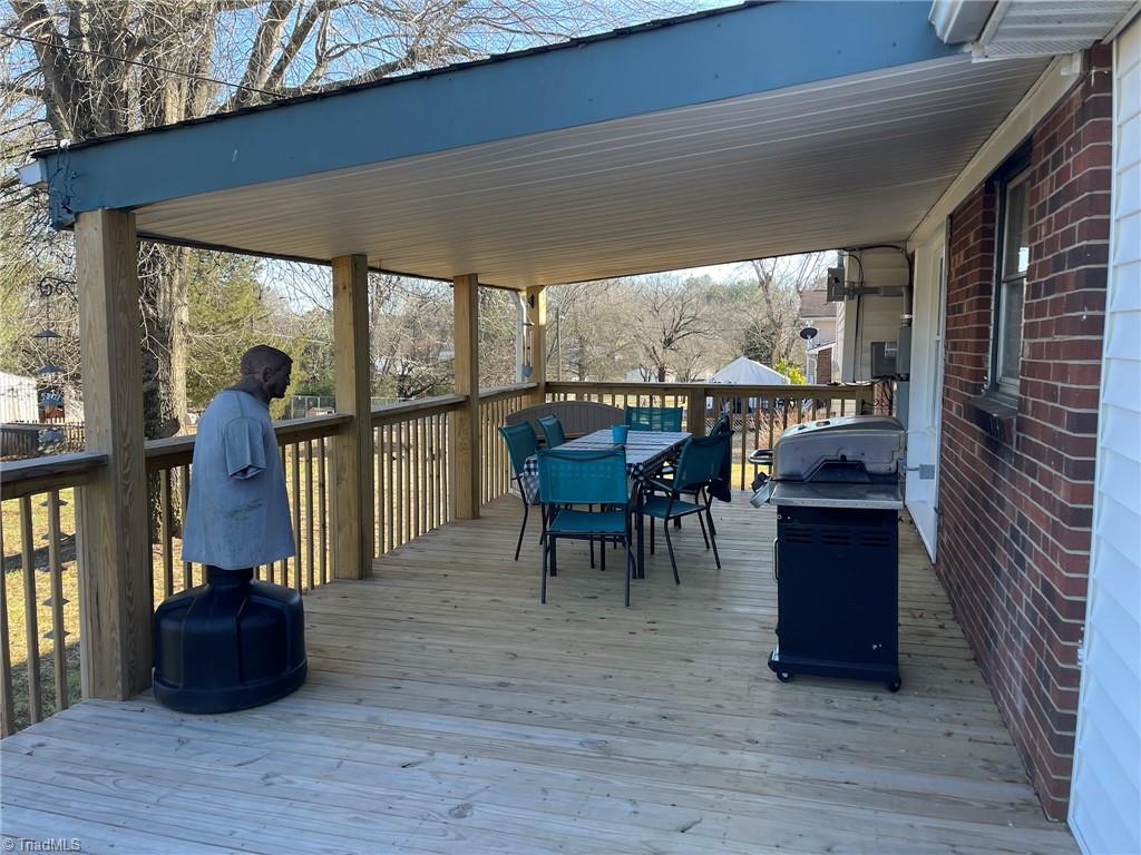 105 Dewsberry Road King, NC 27021 - Photo 15 of 19 Gallery Image 15