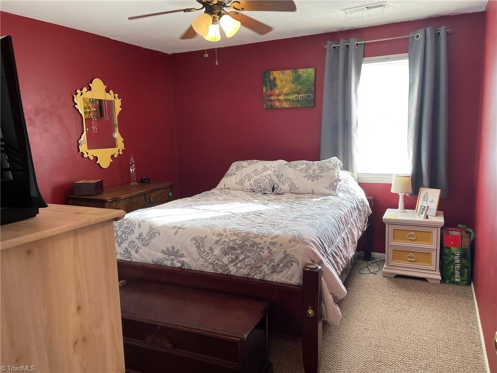 105 Dewsberry Road King, NC 27021 - Photo 8 of 19 Gallery Image 8