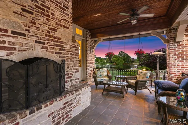 $2,500,000 | 2102 Clairmont Drive, Shiloh, IL 62221
