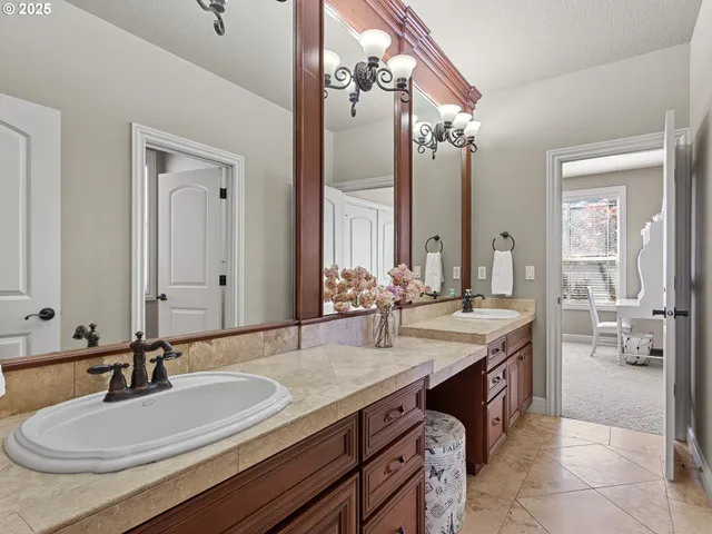 $1,175,000 | 1107 Northeast 147th Avenue, Vancouver, WA 98684