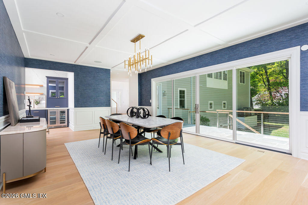 7 Bailiwick Road Greenwich, CT 06831 - Photo 12 of 45 Dining Room