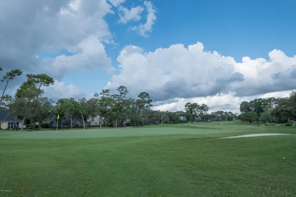 $4,500 | 3770 Hunt Club Road North, Jacksonville, FL 32224