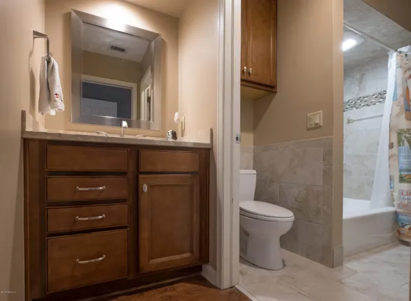 $4,500 | 3770 Hunt Club Road North, Jacksonville, FL 32224