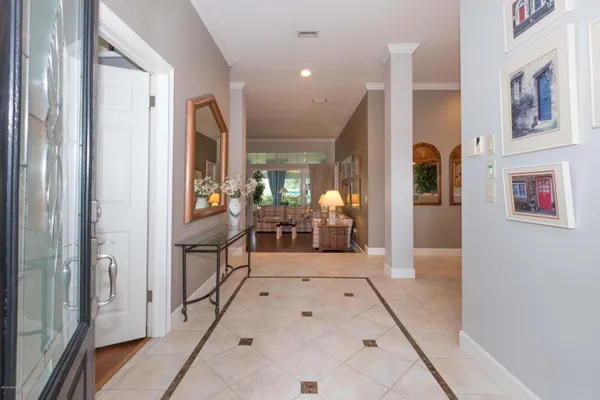 $4,500 | 3770 Hunt Club Road North, Jacksonville, FL 32224