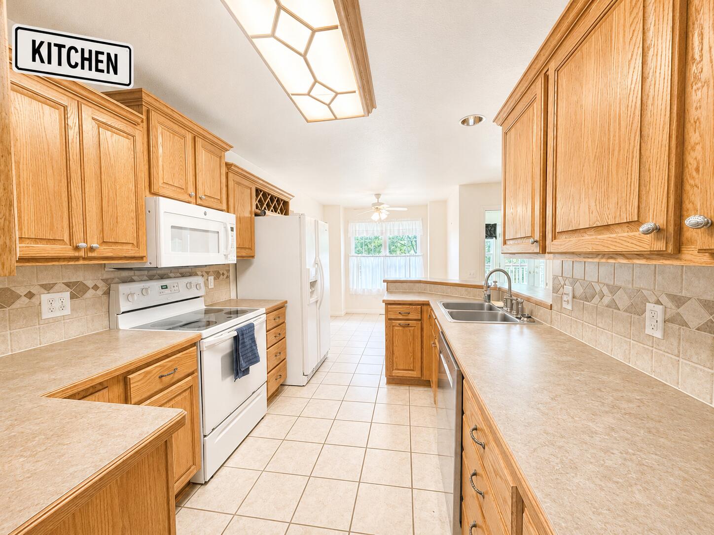 52 Crown Drive Reeds Spring, MO 65737 - Photo 12 of 53 EDCAF909-6A73-42AD-874B-BB1551030066
