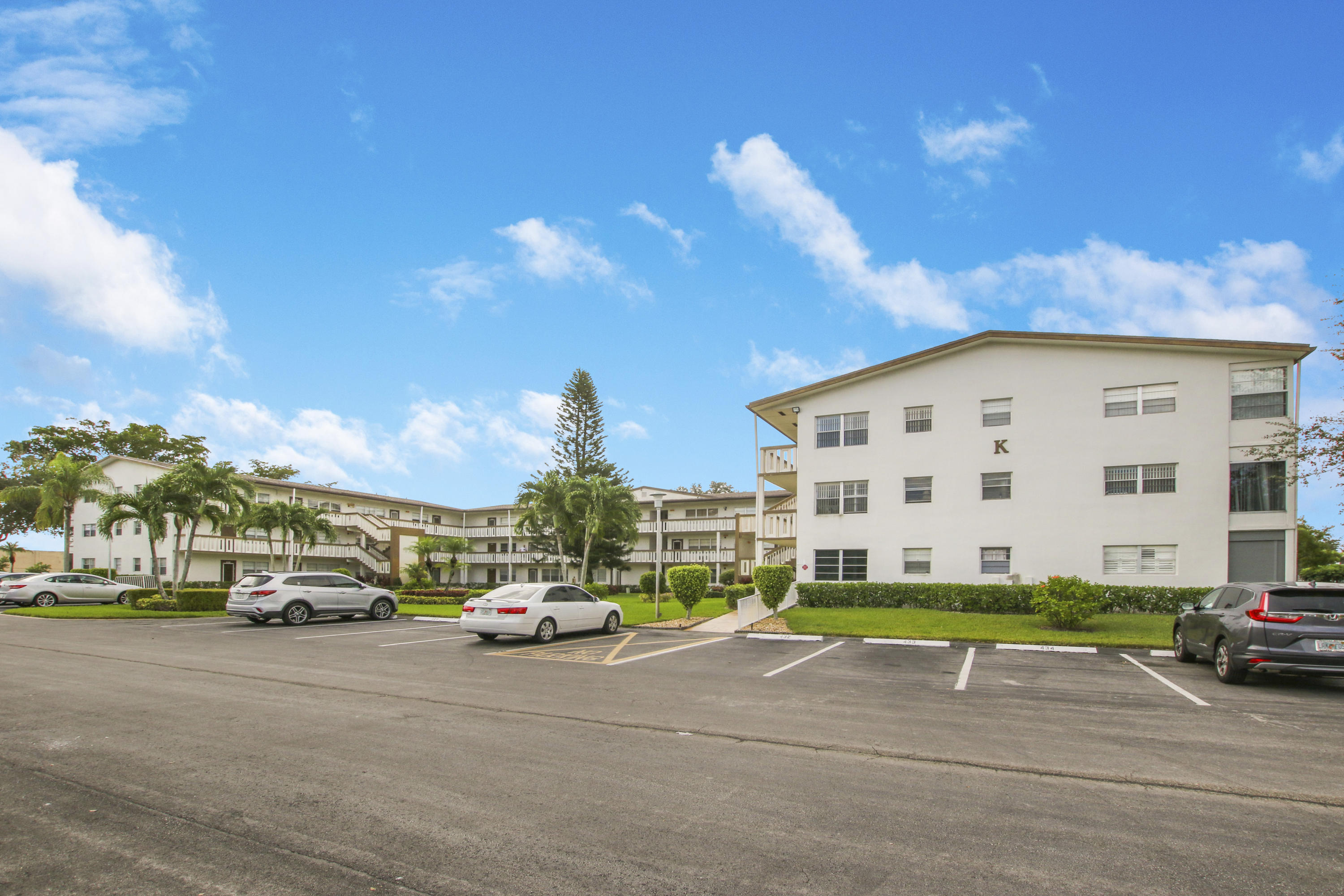 445 Mansfield K, Unit 445 Boca Raton, FL 33434 - Photo 3 of 20 House-44