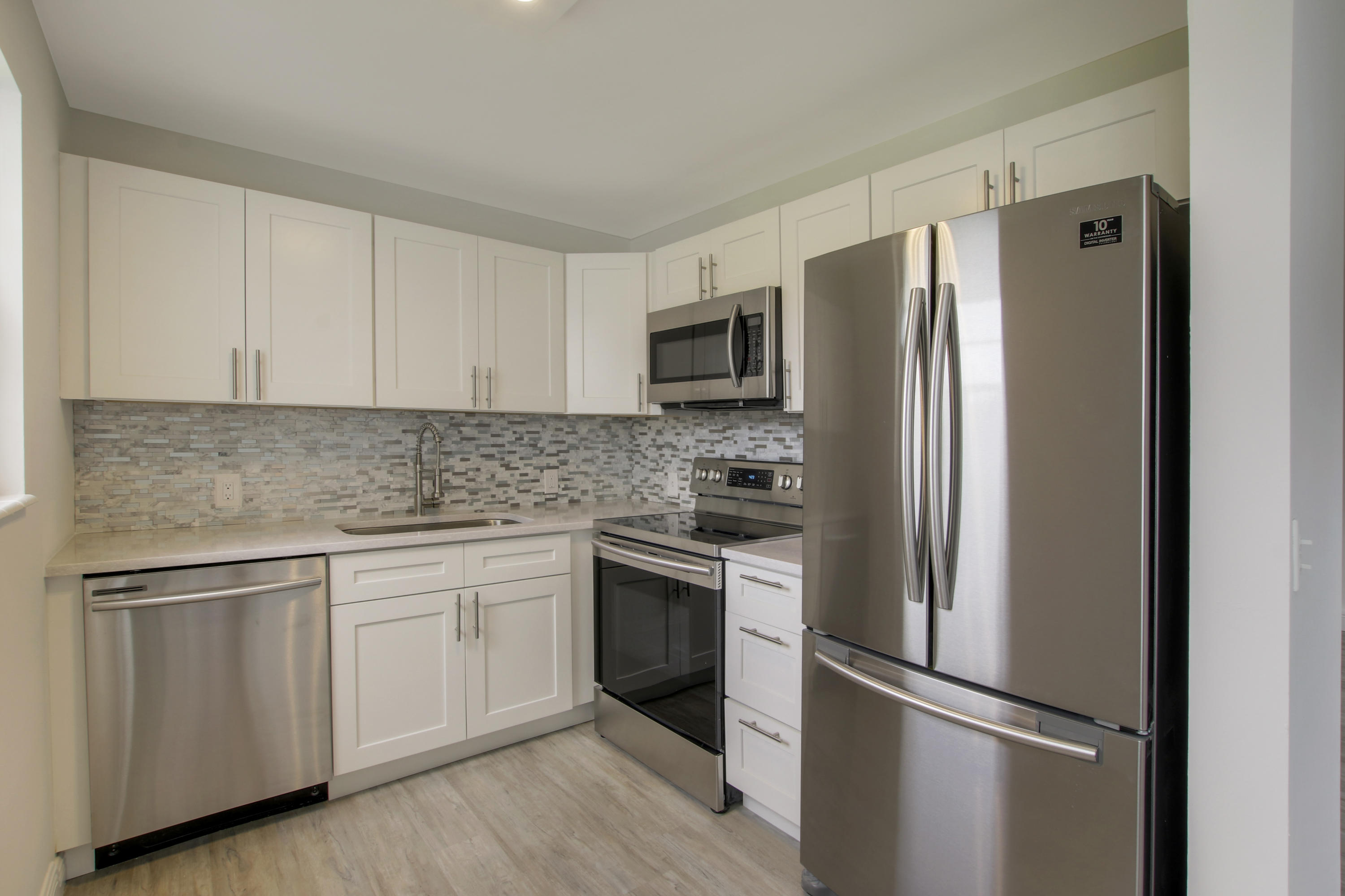 445 Mansfield K, Unit 445 Boca Raton, FL 33434 - Photo 4 of 20 House-39