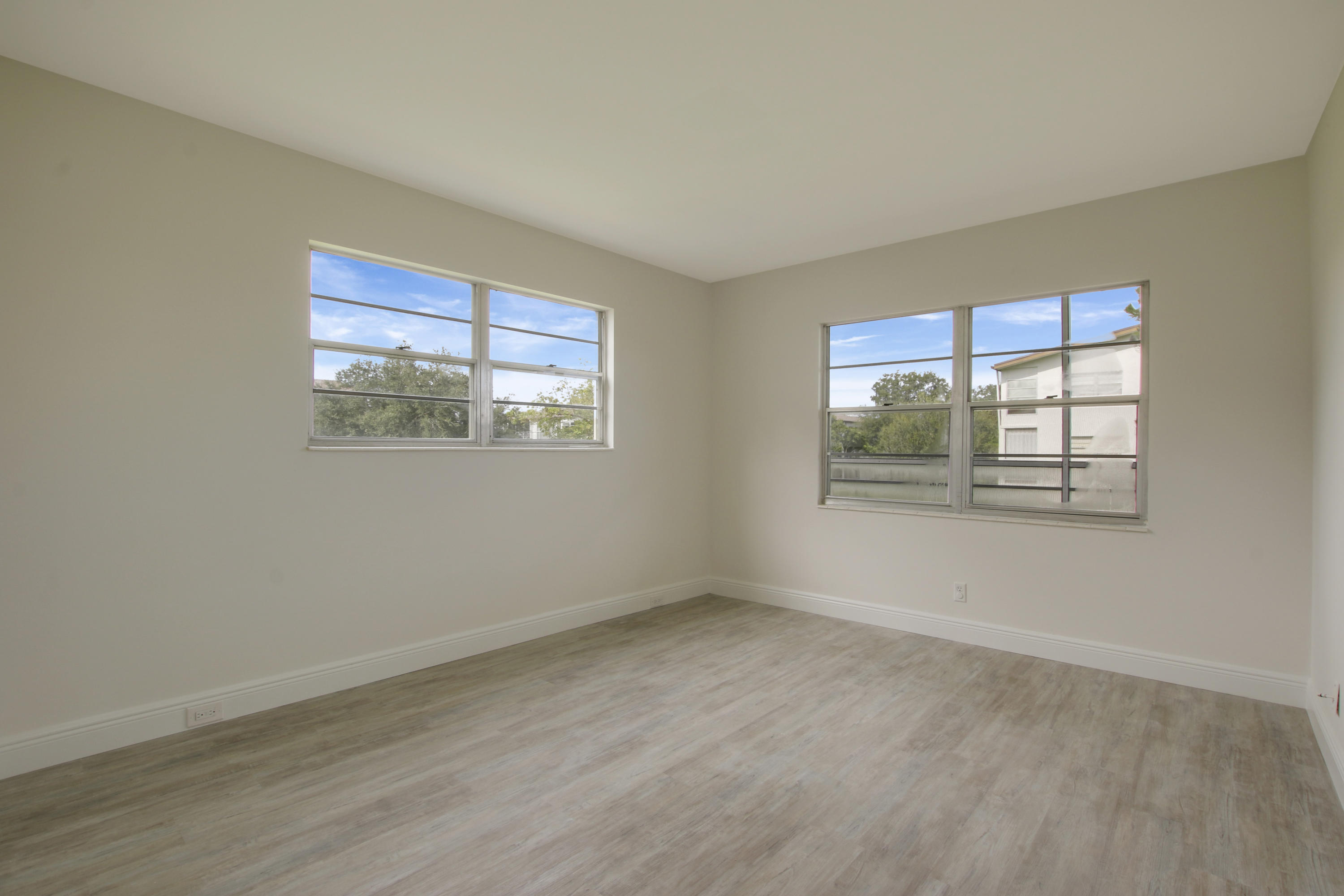 445 Mansfield K, Unit 445 Boca Raton, FL 33434 - Photo 10 of 20 House-29