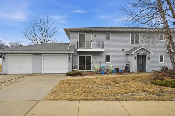 $219,900 | 2308 Barbara Jean Drive, Schererville, IN 46375