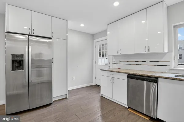 $2,350 | 1447 North 8th Street, Unit 1, Philadelphia, PA 19122