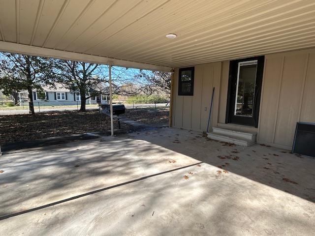 415 West Walnut Street Whitewright, TX 75491 - Photo 30 of 36 a view of a porch