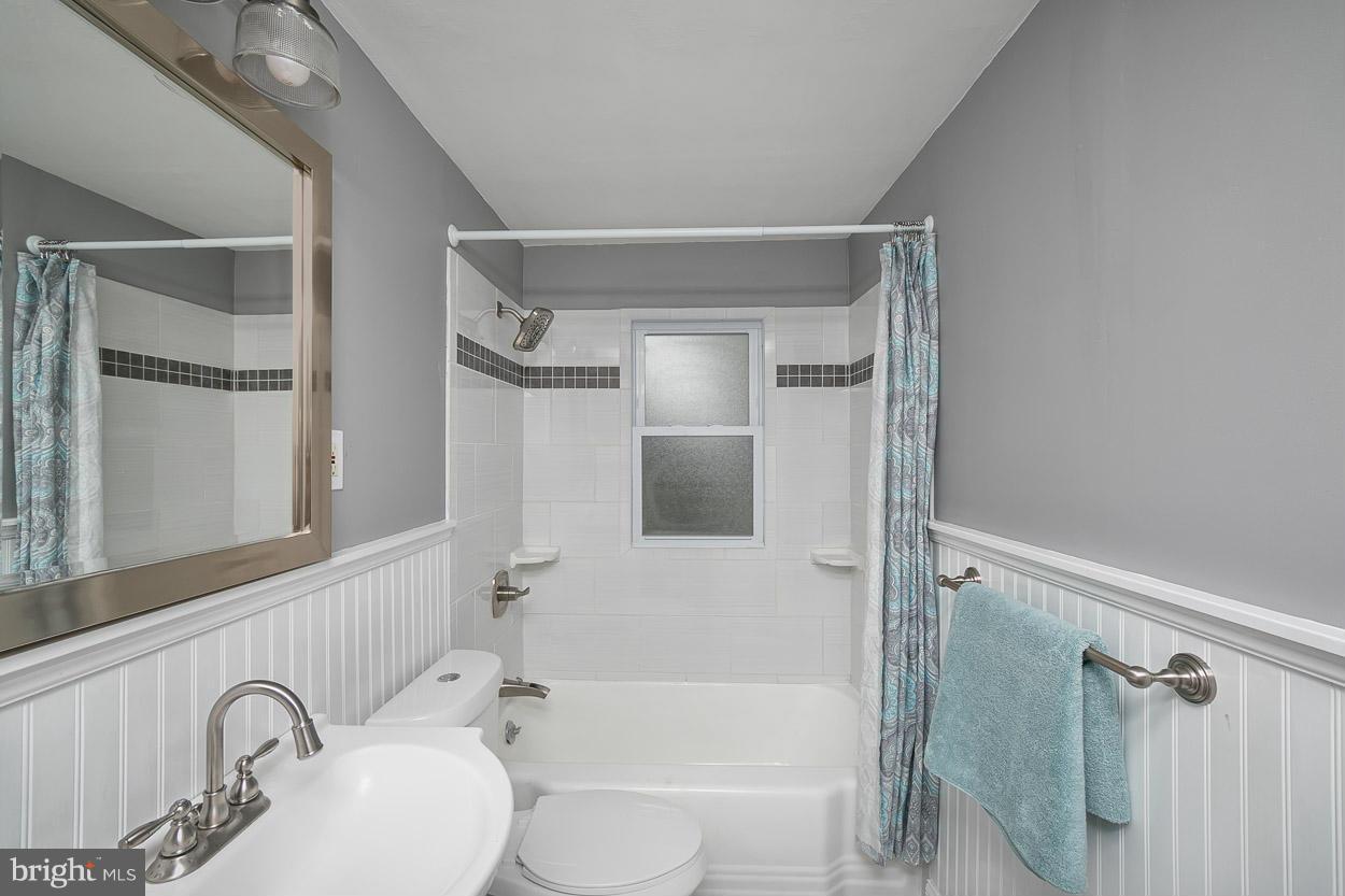 1503 Clairidge Road Baltimore, MD 21207 - Photo 19 of 30 Bath