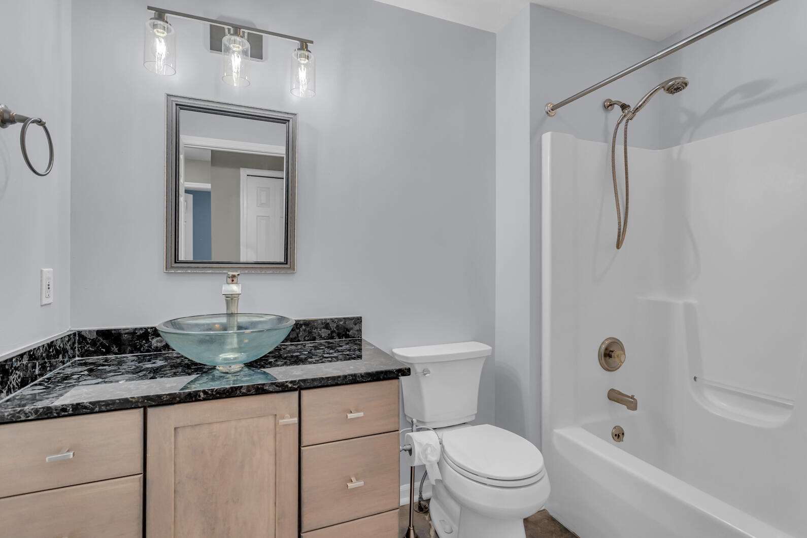 1615 Bunting Road Jackson, MI 49201 - Photo 13 of 45 0N0A8821