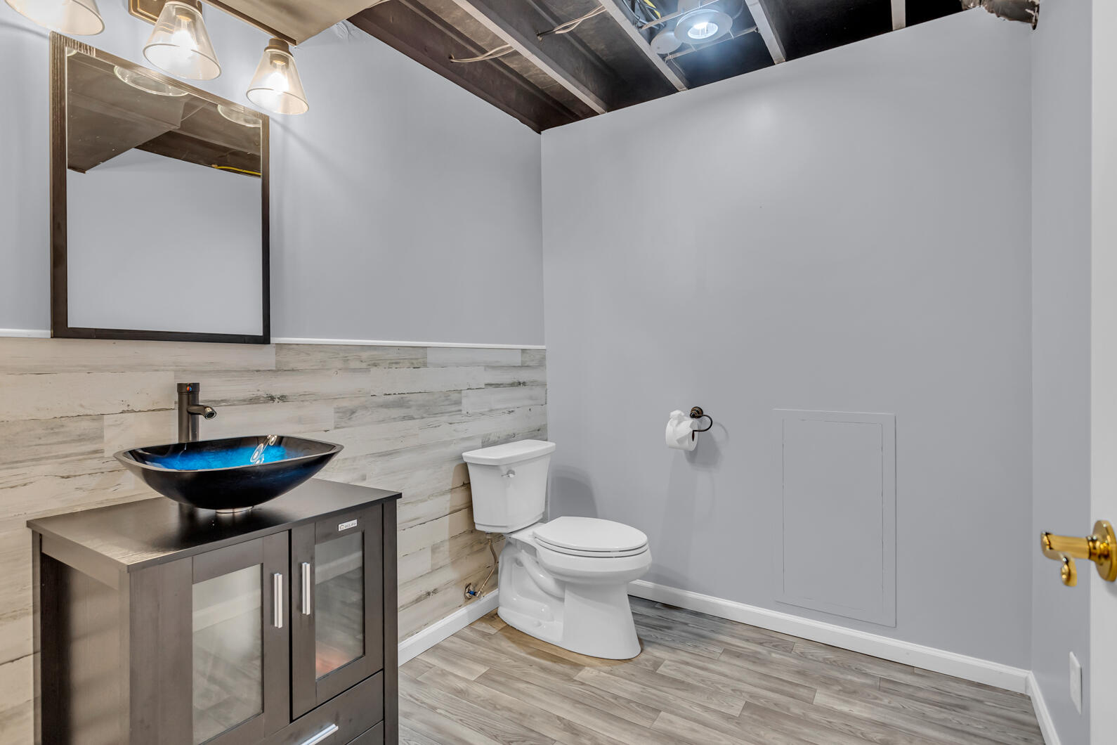 1615 Bunting Road Jackson, MI 49201 - Photo 36 of 45 0N0A8884