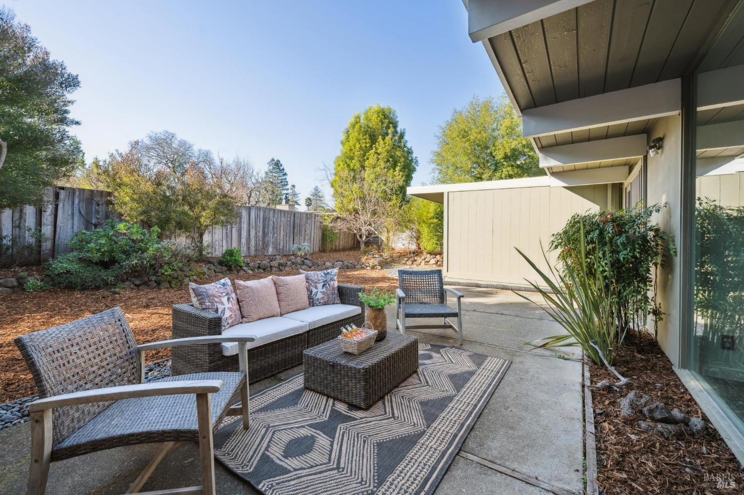 892 Greenberry Lane San Rafael, CA 94903 - Photo 28 of 36