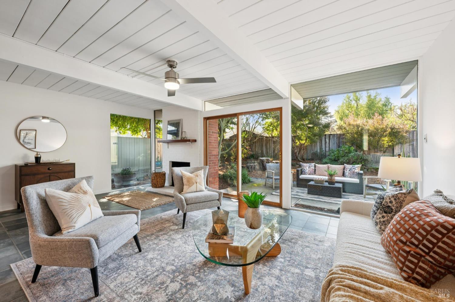 892 Greenberry Lane San Rafael, CA 94903 - Photo 6 of 36