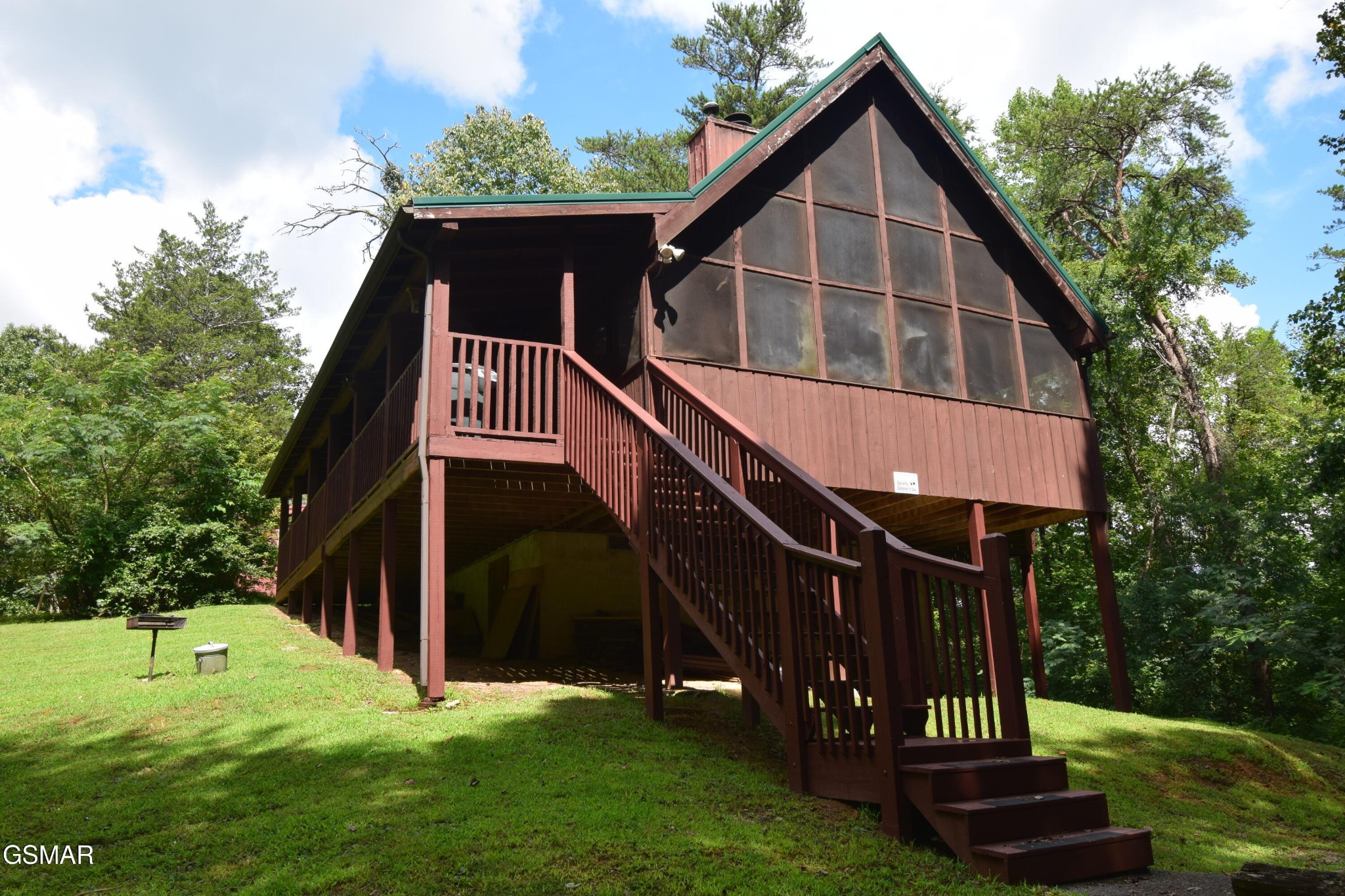 1502 Ridgecrest Drive Sevierville, TN 37876 - Photo 1 of 24 Gallery Image 1