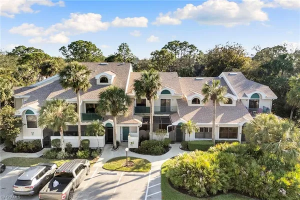 $250,000 | 55 Emerald Woods Drive, Unit C4, Naples, FL 34108