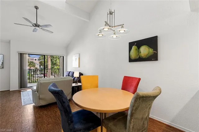 $275,000 | 55 Emerald Woods Drive, Unit C4, Naples, FL 34108