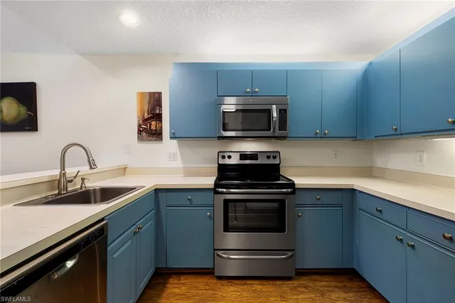 $275,000 | 55 Emerald Woods Drive, Unit C4, Naples, FL 34108