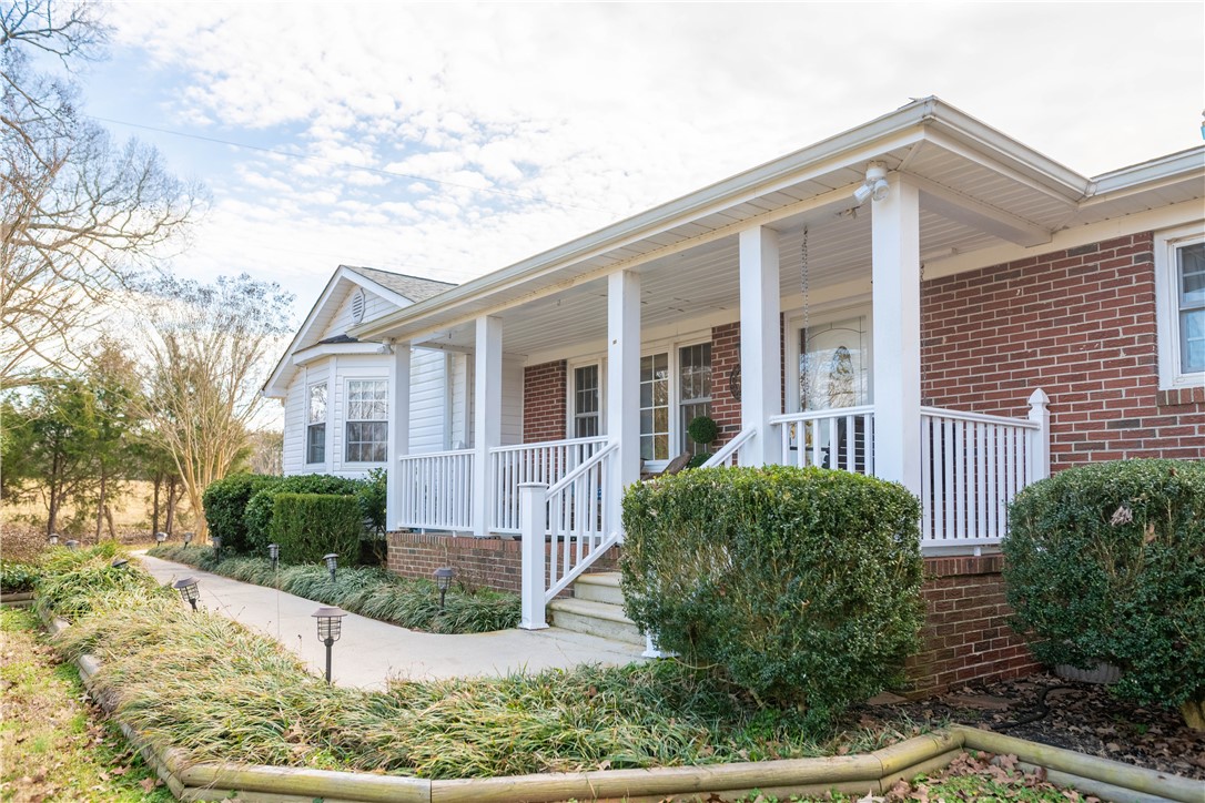 536 Acker Road Belton, SC 29627 - Photo 10 of 50