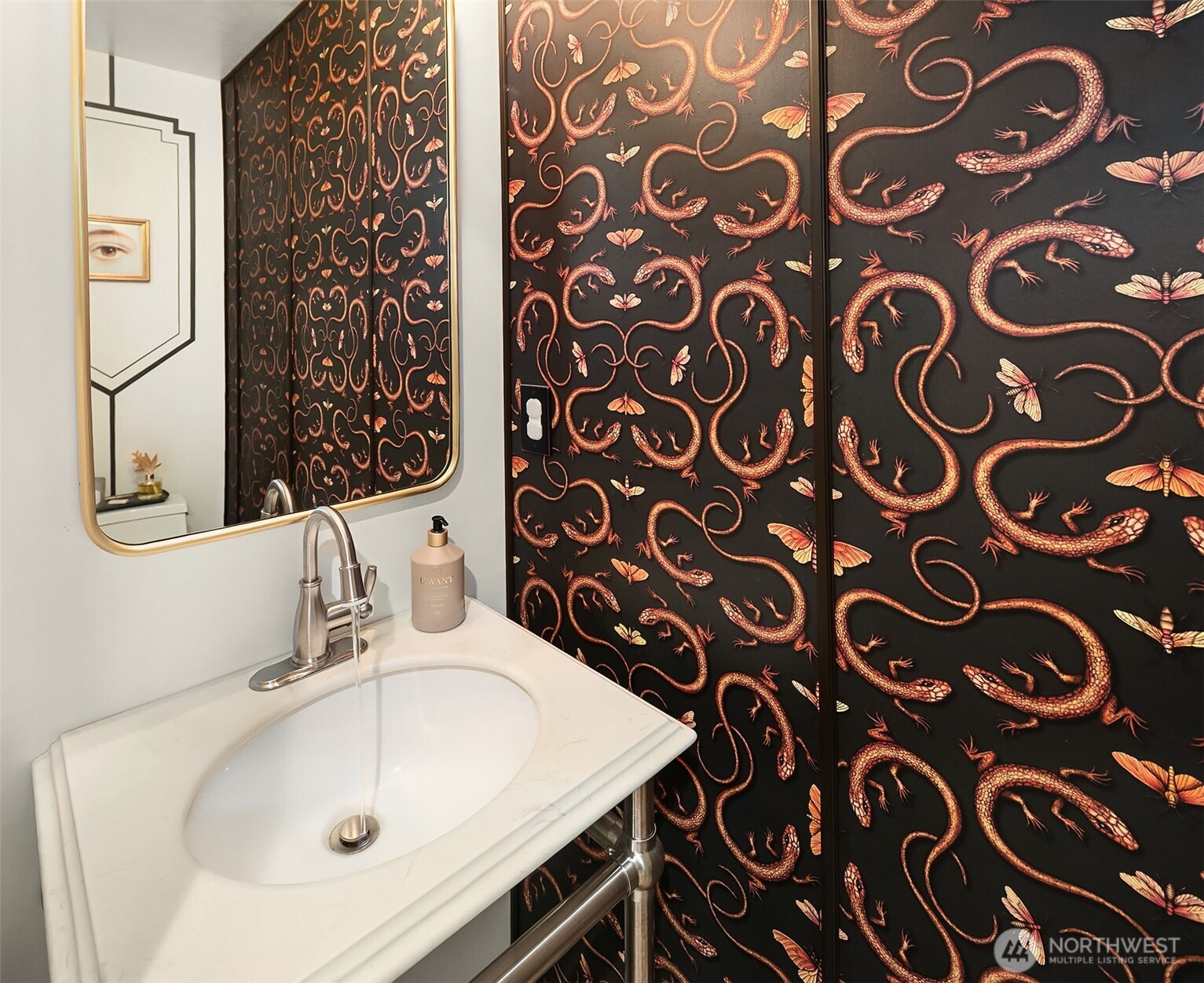 15628 8th Avenue Southwest, Unit B Burien, WA 98166 - Photo 17 of 39