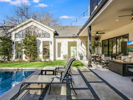 $2,085,000 | 2004 Oxford Avenue, Austin, TX 78704