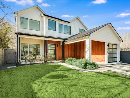 $2,085,000 | 2004 Oxford Avenue, Austin, TX 78704
