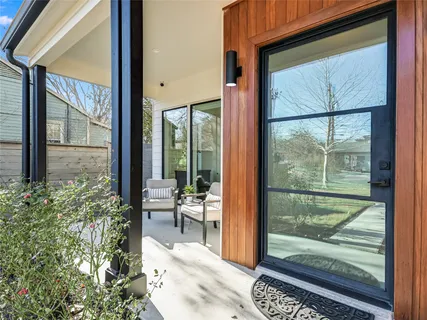 $2,085,000 | 2004 Oxford Avenue, Austin, TX 78704