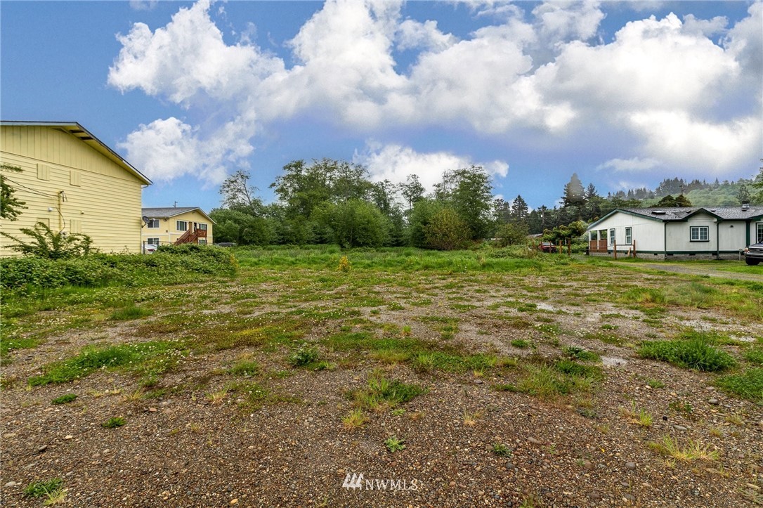 1802 Harding Road Aberdeen, WA 98520 - Photo 1 of 1 Gallery Image 1