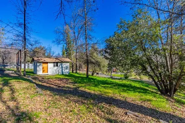 $339,000 | 32827 Road 222, North Fork, CA 93643
