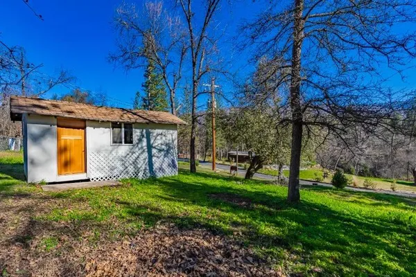 $339,000 | 32827 Road 222, North Fork, CA 93643